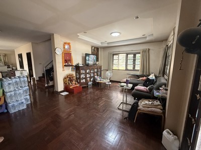 บ้านที่ใช่ ในทำเลที่ชอบ! บ้านเดี่ยวย่านประชาอุทิศ ติดทางด่วนอุตสาหกรรม รูปที่ 1
