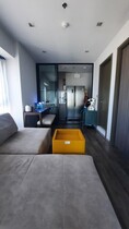 เช่า RR089 LIFE LADPRAO VALLEY  ห้องสวยพร้อมอยู่ เฟอร์ครบครัน