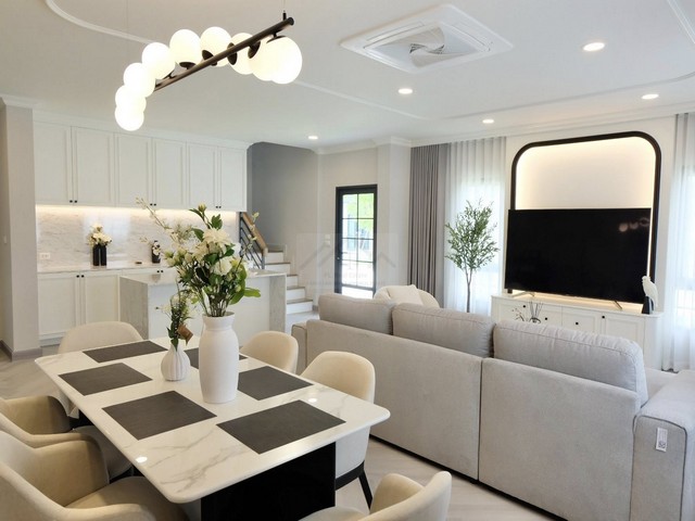 ขายบ้านเดี่ยว 2 ชั้น 58 ตรว. 230 ตรม. 4 ห้องนอน Centro บางนา บ้านเดี่ยวสุดพรีเมียม ทำเลศักยภาพ ใกล้เมกะบางนา  รูปที่ 1