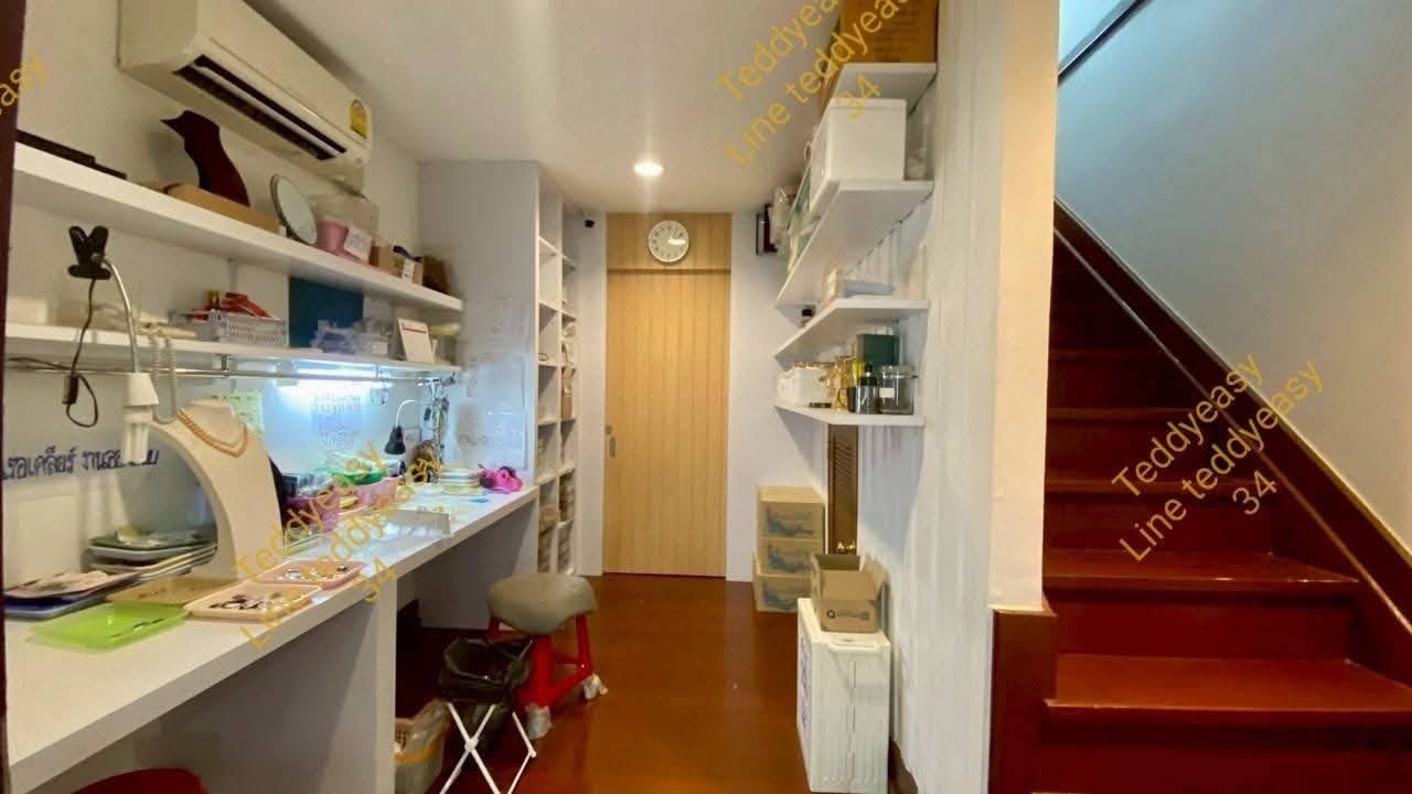 ให้เช่าด่วนตึกอาคารพาณิชย์ เยาวราช ใกล้ตลาดสำเพ็ง อยู่ริมถนนเยาวราช หน้าป้ายรถโดยสารประจำทาง รูปที่ 1