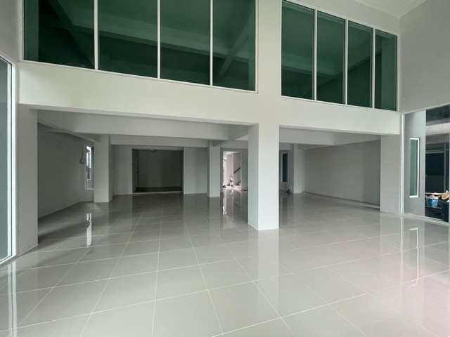 ให้เช่าอาคารสำนักงาน 7 ชั้น พร้อมดาดฟ้า 1155 ตรม. พร้อมลิฟท์ โครงการพงษ์ศิริชัย คอมเพล็กซ์ ซอยบรมราชชนนี 15 ใกล้เซ็นทรัลปิ่นเกล้า รูปที่ 1
