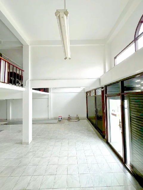 หลังการไฟฟ้าฝ่ายผลิตพระราม7 รพ.ยันฮี 100 ม.MRTบางอ้อ 3กม.ขาย-เช่าอาคาร 4 ชั้น 2 คูหาทะลุกัน 4นอน 4น้ำ 450ตร.ม. แอร์ครบ สภาพใหม่ รูปที่ 1