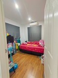 92224 - ขายบ้านแฝดหมู่บ้านกรีนเนอร์รี่ ทิวา ปิ่นเกล้า-สาย5สิ่งแวดล้อมดี เดินทางสะดวก อยู่ใกล้ตลาดน้ำดอนหวาย ใกล้ถนนเส้นบรมราชชนนีเพียง 1 กม