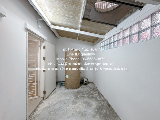 townhouse - 2 Bedroom 1390000 B.   บรรยากาศส่วนตัว เป็นทาวน์เฮ้าส์ 2 ชั้น พร้อมอยู่ ที่อยู่ในหมู่บ้านที่มีสภาพแวดล้อมที่ดี อยู่ใกล้สิ่งอำนวยความสะดวกในทุกมิติ เหมาะสำหรับผู้ที่ต้องการบ้านพักอาศัยส่วนตัวที่มีทำเลเป็นเลิศ และในราคาที่จับต้องได้  รูปที่ 1