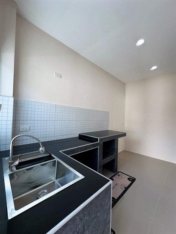 ขายบ้านเดี่ยวติดซุปเปอร์เชียงใหม่-ลำปาง 130 เมตร 3 ห้องนอน  50ตรว รูปที่ 1