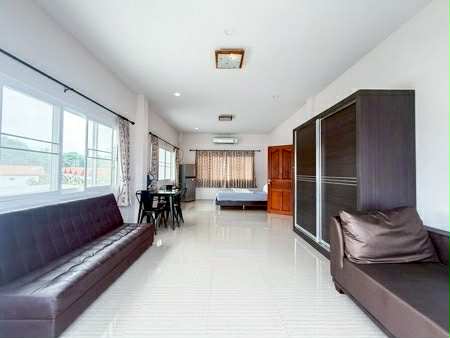 ห้องว่างให้เช่า ชั้น 3 2นอน 1น้ำ พร้อมเฟอร์ ทำเลดี ใกล้ห้างเซ็นทรัล ต.บ่อผุด อ.เกาะสมุย จ.สุราษฏร์ฯ รูปที่ 1