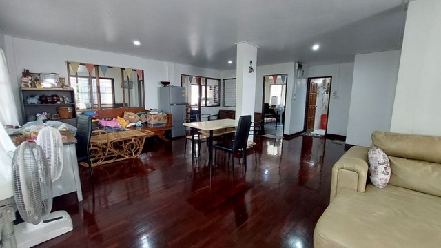 ขายบ้านเดี่ยวสัมมากร 6 ห้องนอน 4 ห้องน้ำ 2 ชั้น 2 จอดรถ กรุงเทพ รูปที่ 1