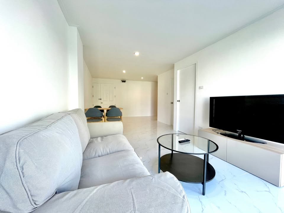 Waterford Park Rama 4 Clean safe quiet 3rd floor BTS Phra Khanong รูปที่ 1