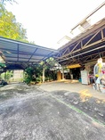 อาคารพาณิชย์ 4 ชั้น 2คูหา สนามบินลำปาง 1.15กม. ที่ดินใหญ่มาก 126ตรว.ที่ดินหลังบ้าน 8นอน 506ตรม. บิ๊กซี ลำปาง 2.3 กม. แม็คโคร เซ็นทรัล