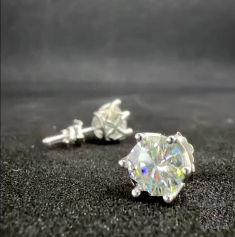 จิวเพชร พร้อมใบรับรอง เพชรน้ำดีมีคุณภาพ เหมาะสำหรับใส่ออกงานสวยดูงามตา- ปุอามี่ Diamond Lap Rama2 (083-2469526) รูปที่ 3