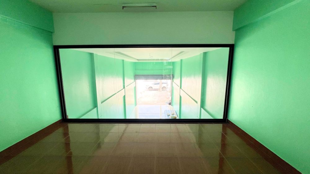 ขายอาคารพาณิชย์ 3 ชั้นครึ่ง ติดถนนสุขุมวิท  บ้านฉาง ระยอง รูปที่ 5