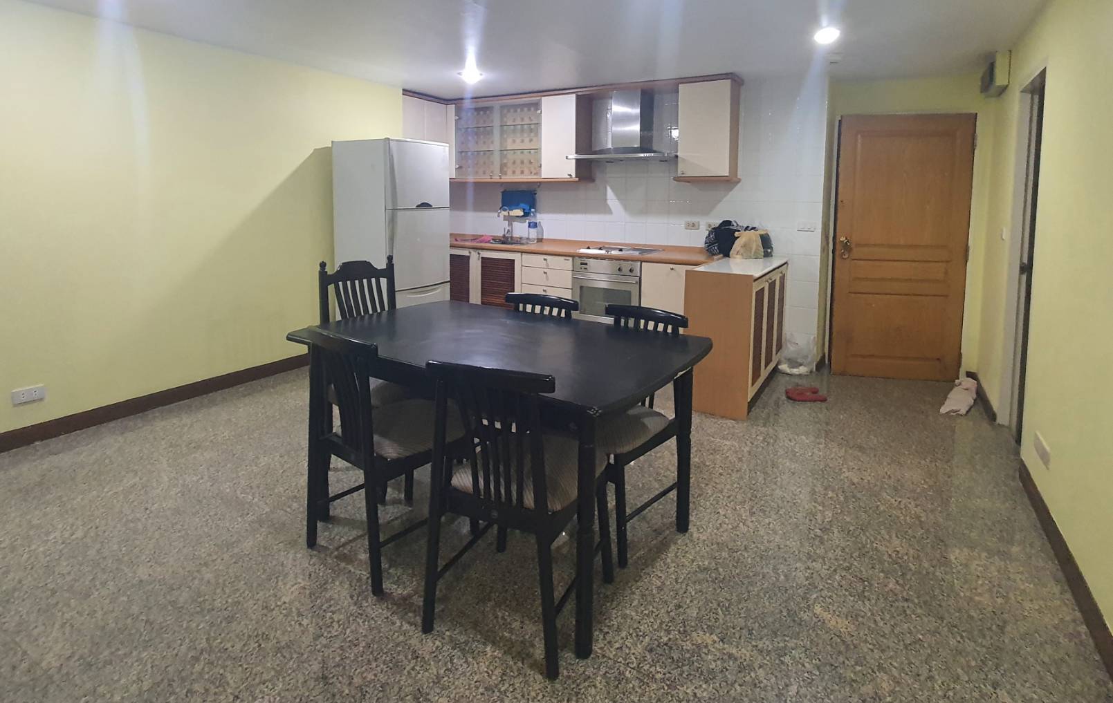 คอนโดพร้อมอยู่ เดอะไพร์ม สวีท สุขุมวิท 18 (Prime Suites Condominium) รูปที่ 3