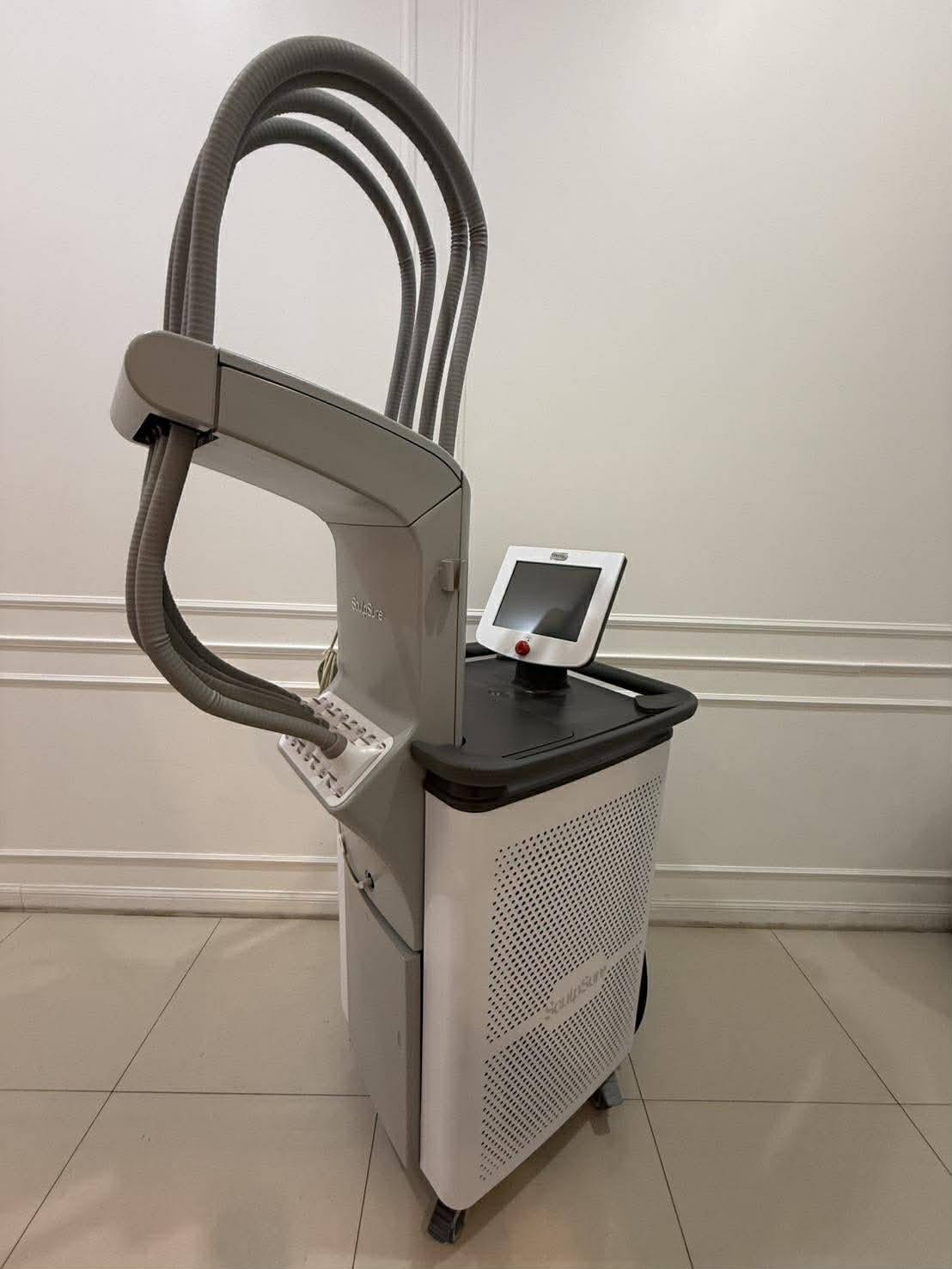 ขายด่วน! เครื่องดูดไขมันพลังงานน้ำ Bodyjet Evo รุ่นใหม่ล่าสุด และเครื่อง SculpSure (Warm Sculpting) เลเซอร์สลายไขมัน รูปที่ 5