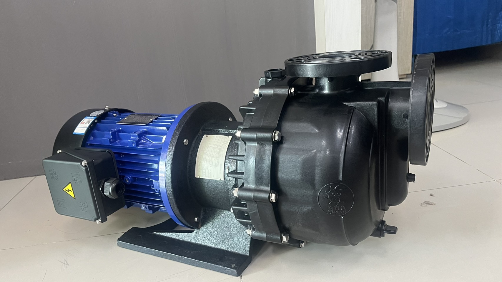Coaxial Self Priming Pump รุ่น KDN (ไม่มีกล่องรันดาย) Brand 
