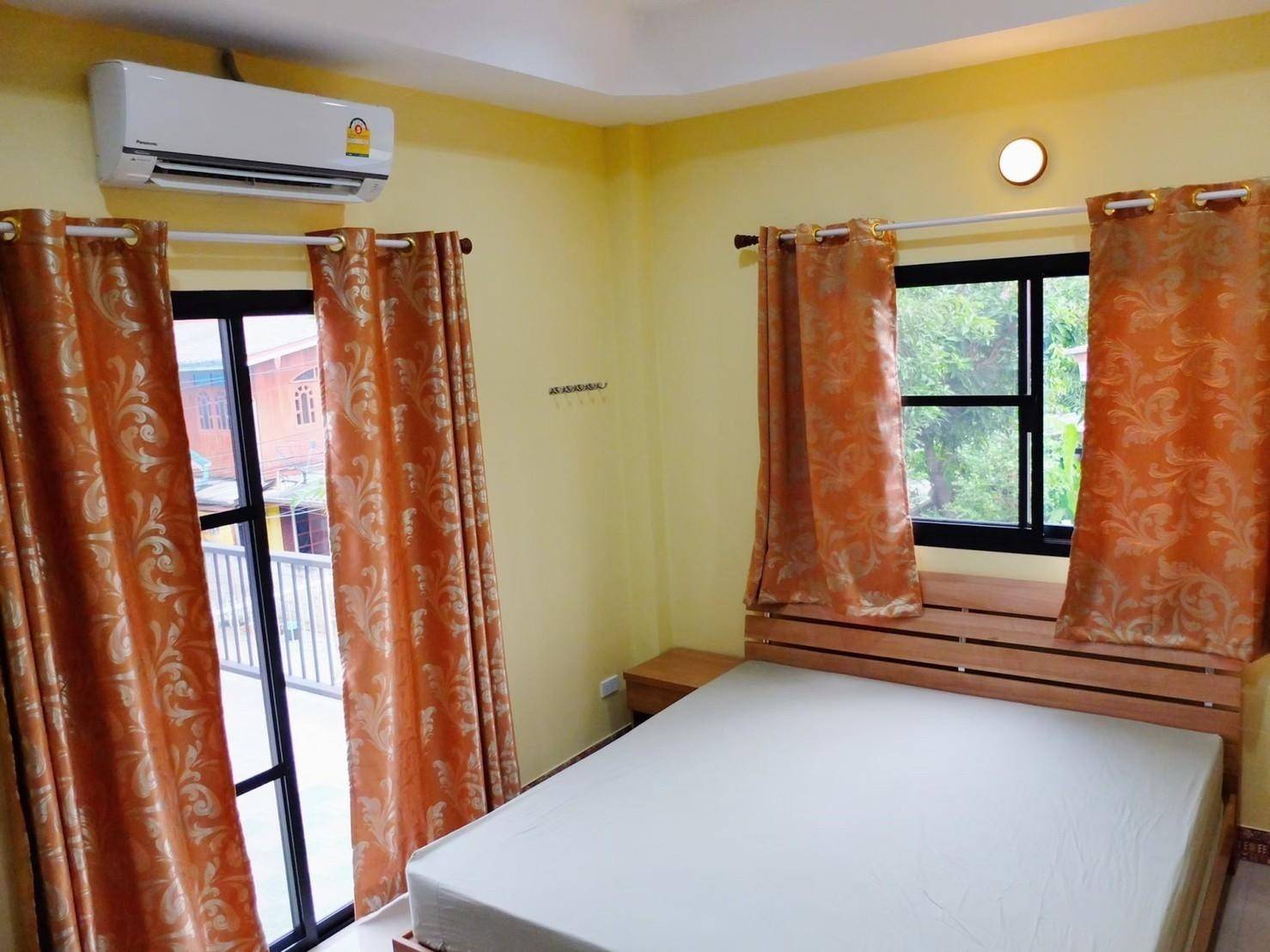 บ้านเช่า ทาวน์โฮม2ชั้น ที่ซอยวชิรธรรมสาธิต53 สะดวก เฟอร์ครบ รูปที่ 3