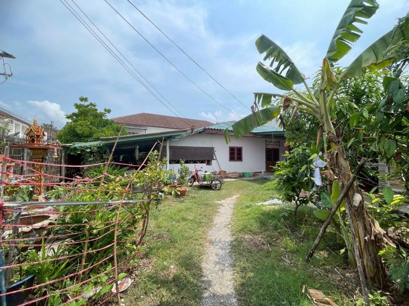 ขายบ้านพร้อมที่ดิน ทำเลทองใจกลางเมืองระยอง 164 ตร.ว.  รูปที่ 5