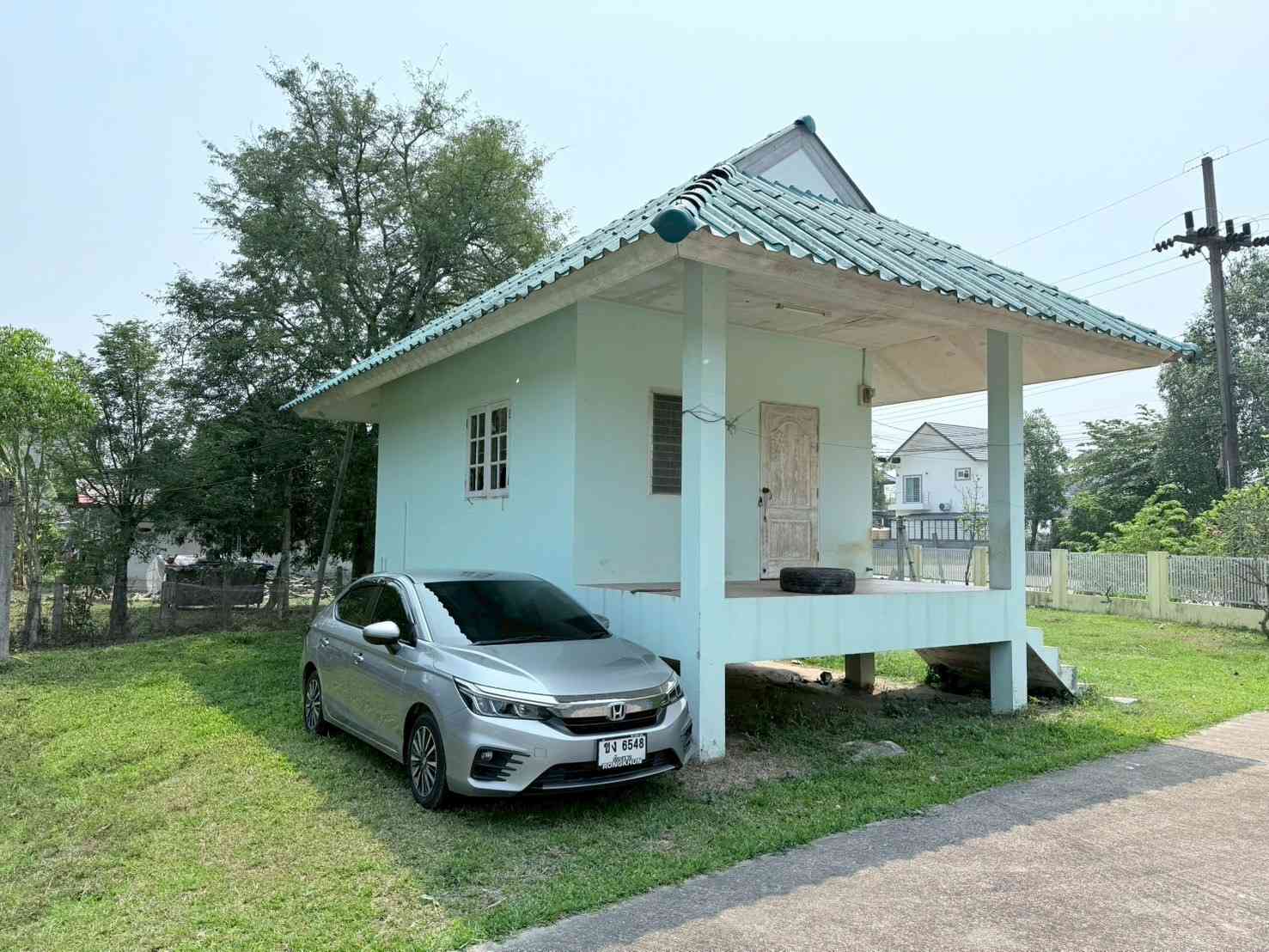 ขายบ้านพร้อมที่ดินแปลงสวย ทำเลทอง ติดถนนใหญ่ จังหวัดเชียงราย รูปที่ 4