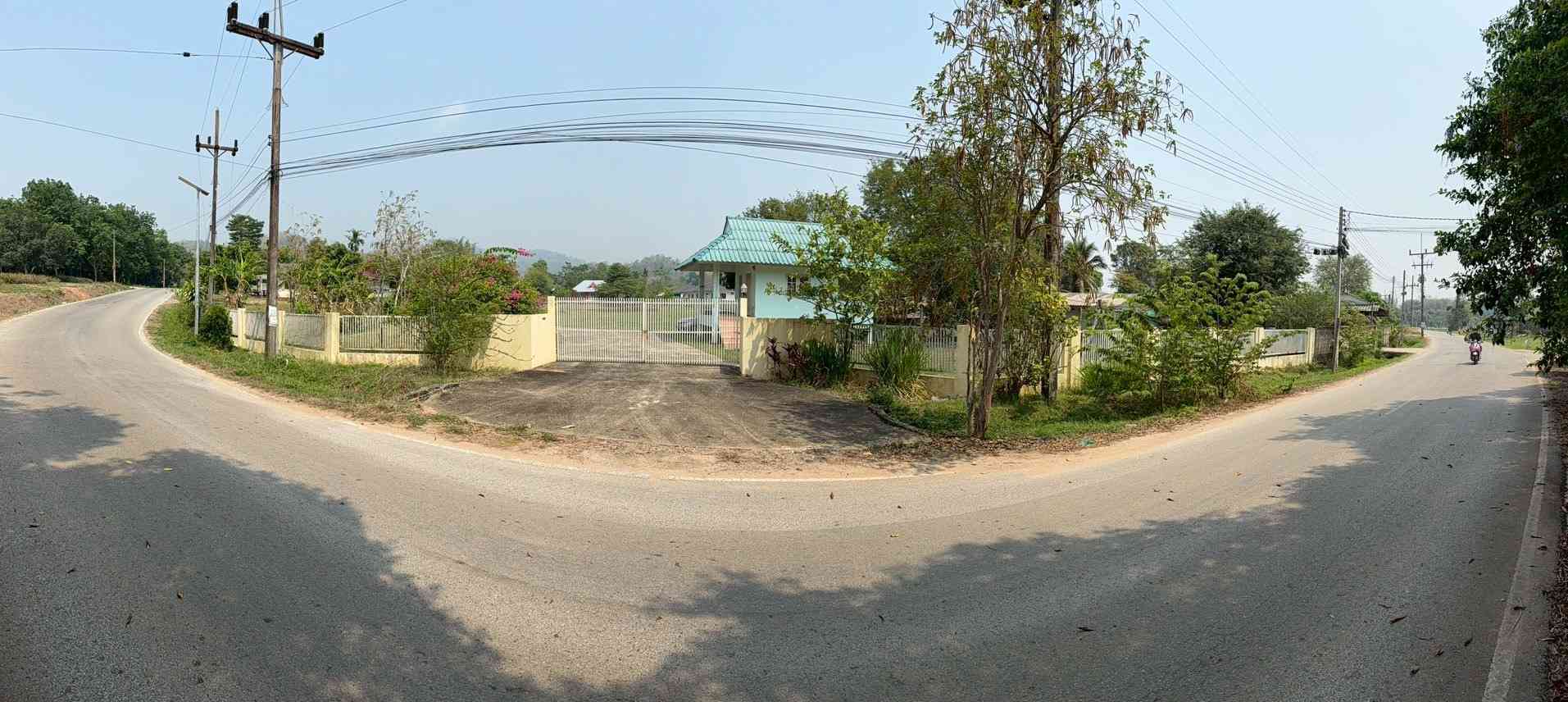 ขายบ้านพร้อมที่ดินแปลงสวย ทำเลทอง ติดถนนใหญ่ จังหวัดเชียงราย รูปที่ 6