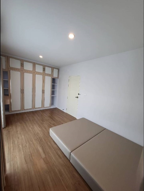 ขาย/ให้เช่า ทาวน์โฮม 3 ชั้น บ้านกลางเมือง (รามอินทรา-วัชรพล) 3 ห้องนอน ใกล้ แฟชั่นไอส์แลนด์ โทร 095-9166677 รูปที่ 6
