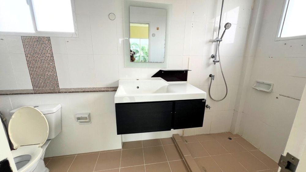 บ้านเดี่ยวหลังใหญ่ ทำเลดี ใจกลางบ้านฉาง ระยอง รูปที่ 7