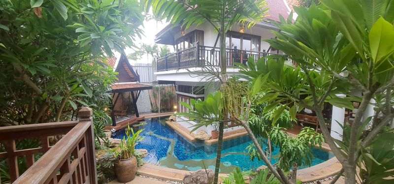 ขายด่วนบ้านดาราวดี พูลวิลล่า พัทยาใกล้หาดนาจอมเทียน ใกล้ทะเล 50 เมตร บรรกาศร่มรื่นย์ รูปที่ 4