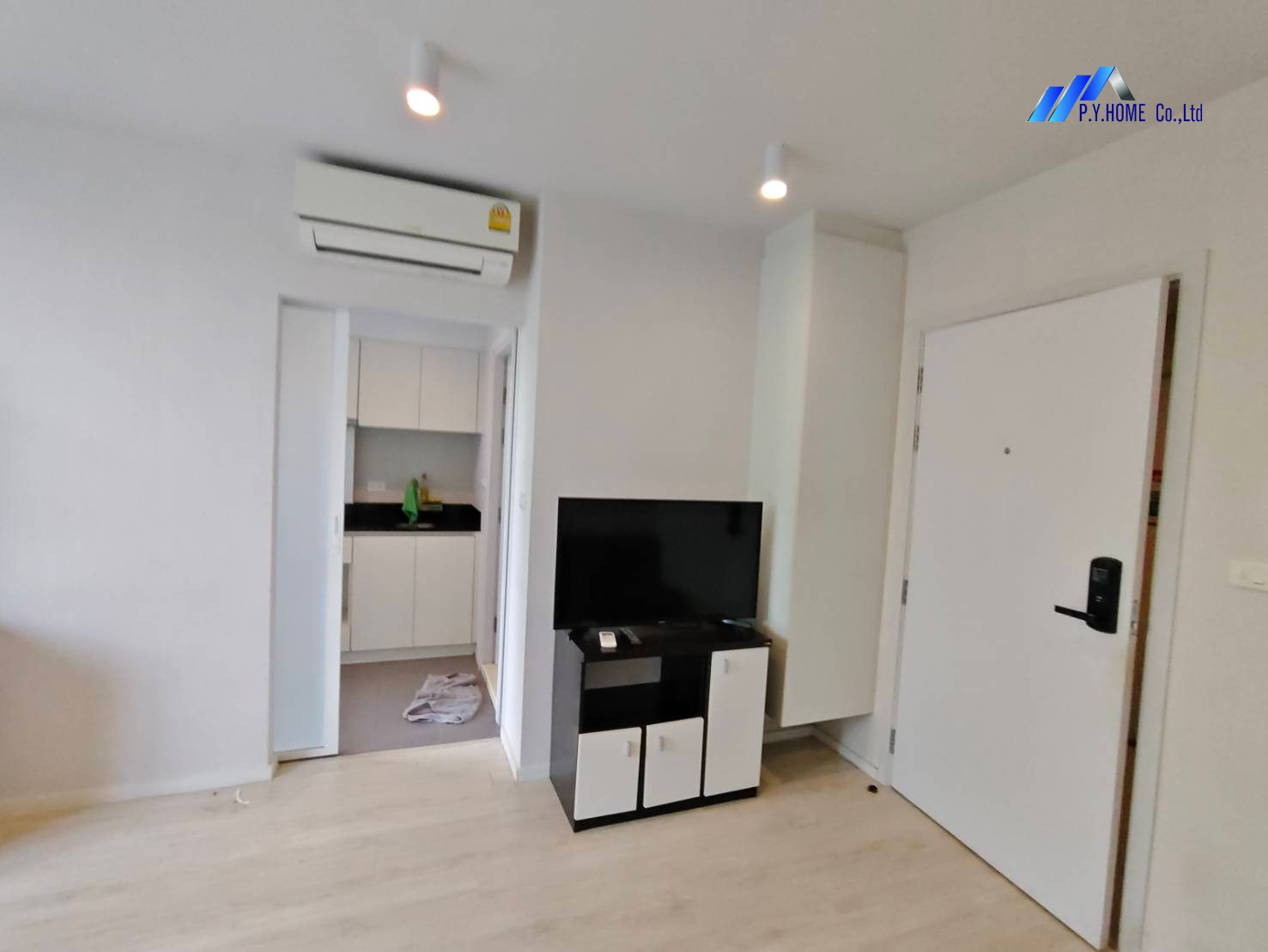 ขายคอนโด ยู เกษตร-นวมินทร์ ไตล์ Modern Luxury Room รูปที่ 3