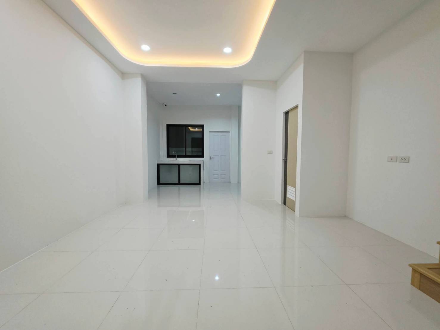 หลังสุดท้าย พร้อมโปรพิเศษ!! ทาวน์โฮม 2 ชั้น สร้างใหม่ ติดถนน ทำเลทอง อ.เมือง จ.จันทบุรี  ใกล้บิ๊กซี โลตัสฯ รูปที่ 7