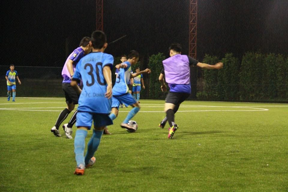 สนามฟุตบอลหญ้าเทียมในร่ม ค่าบริการถูกที่สุดในย่านนี้ รูปที่ 3