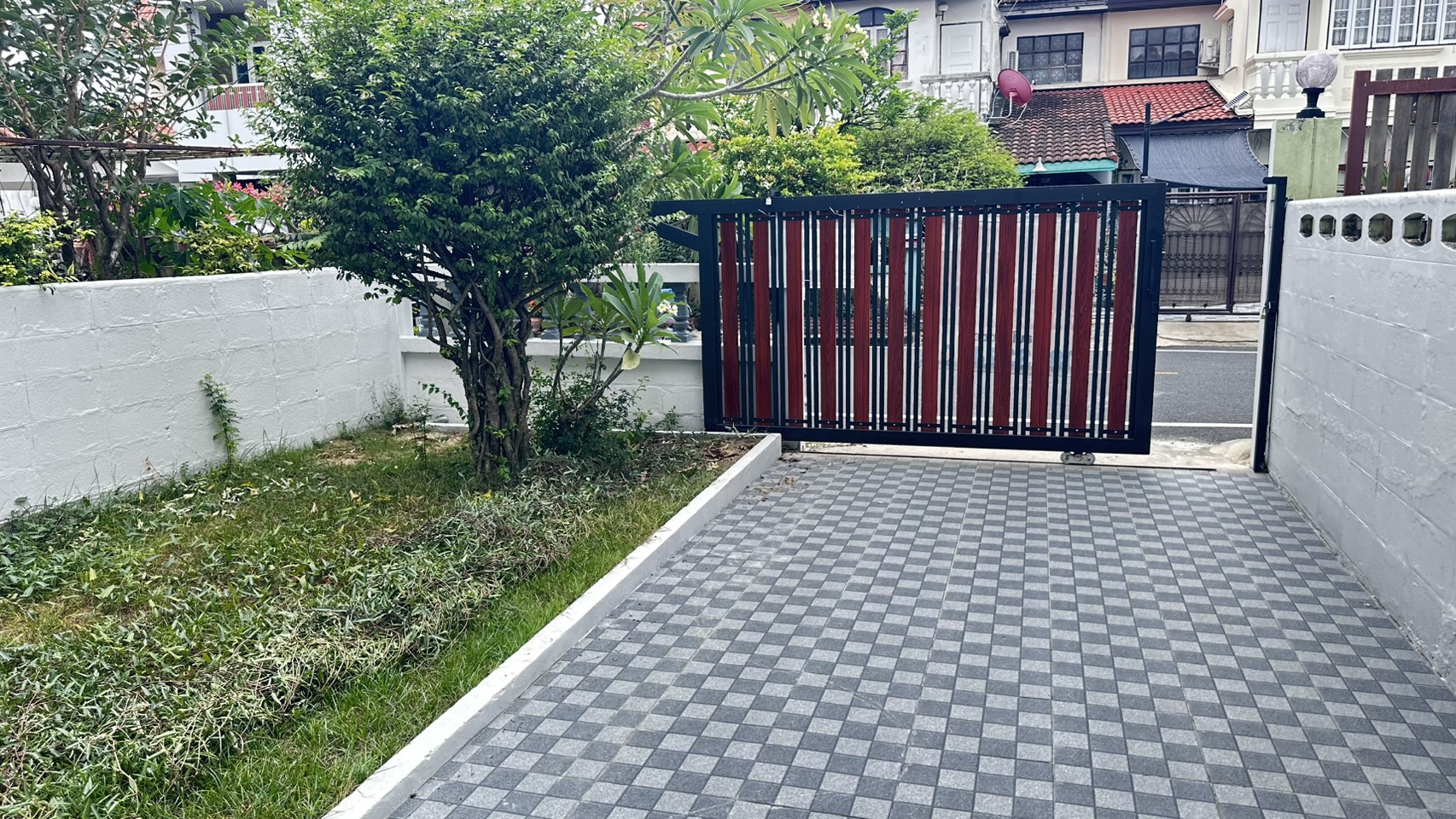ขายทาวน์เฮาส์ 2 ชั้น หมู่บ้านบัวทอง  จ.นนทบุรี รูปที่ 3