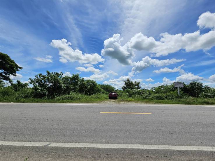ที่ดินสวยถมแล้ว ติดคลองส่งน้ำชลประทาน วิวสวย อำเภอท่าม่วง กาญจนบุรี รูปที่ 3