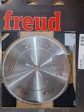 FREUD ใบเลื่อยวงเดือน ใบเลื่อยฟรอยด์ ใบเลื่อยตัดอลูมิเนียม ใบเลื่อย 12นิ้ว