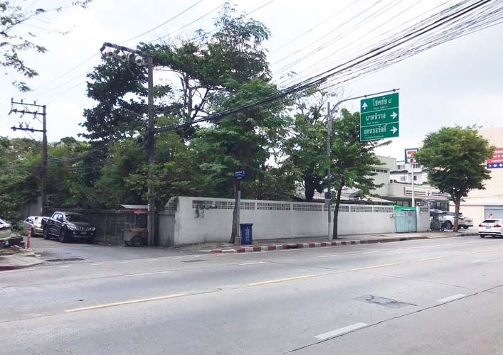 L-152 : ที่แปลงมุม 125 ตร.วา ถนนเมน ปากซอยสังคมสงเคราะห์ 1 (ลาดพร้าว 71) วังทองหลาง รูปที่ 5