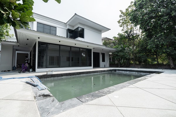 ขายบ้าน หมู่บ้าน ลัดดารมย์ อิลิแกรนช์ ราชพฤกษ์-รัตนาธิเบศ นนทบุรี รีโนเวทใหม่ ทำเลสวย โทร 0944836998 รูปที่ 5