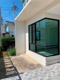 บ้าน จังหวัด ระยอง    อำเภอ ปลวกแดง    จำนวนชั้น 1 พื้นที่ใช้สอย 1 ตร.ม.