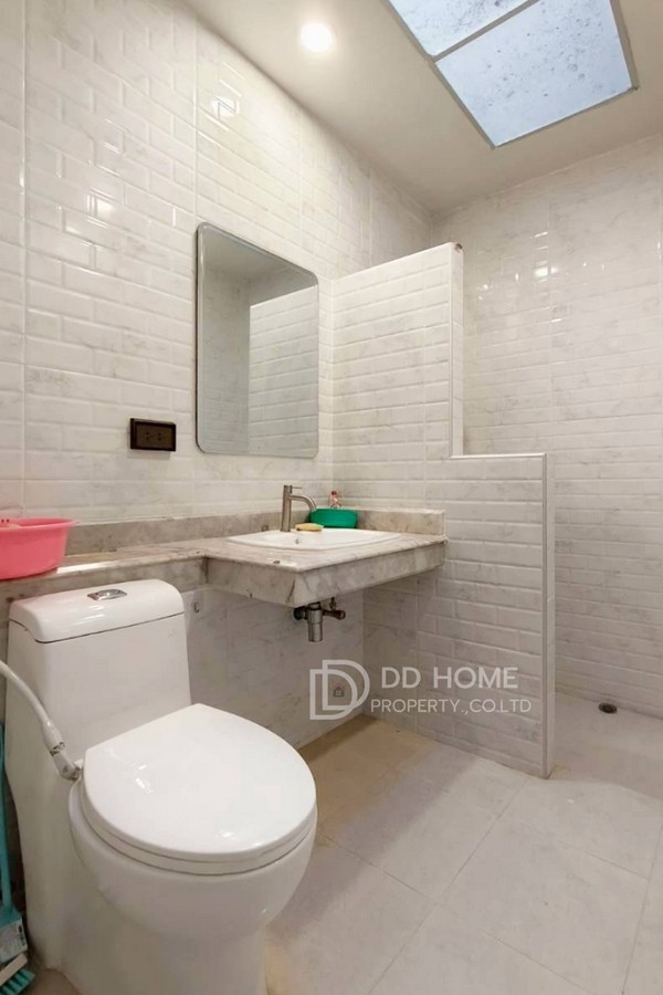 ขายทาวน์เฮ้าส์ หมู่บ้านบุศรินทร์ บางบัวทอง (DD002437) รูปที่ 8