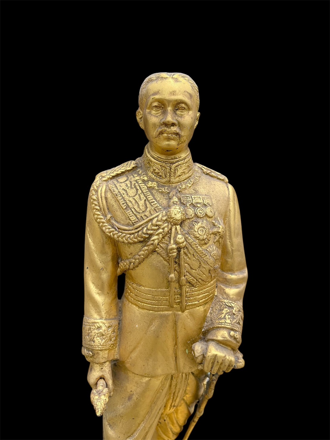 พระบรมรูป พระบาทสมเด็จพระจุลจอมเกล้าเจ้าอยู่หัว รัชกาลที่5 สีทอง รูปที่ 3