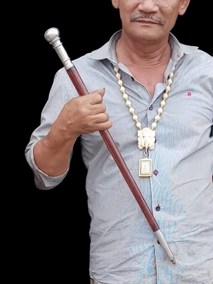 ไม้ตะพดเก่า ตะพดโบราณ ทำจากไม้แกะสลัก ครอบด้วยโลหะทรงลูกจันทร์  รูปที่ 4