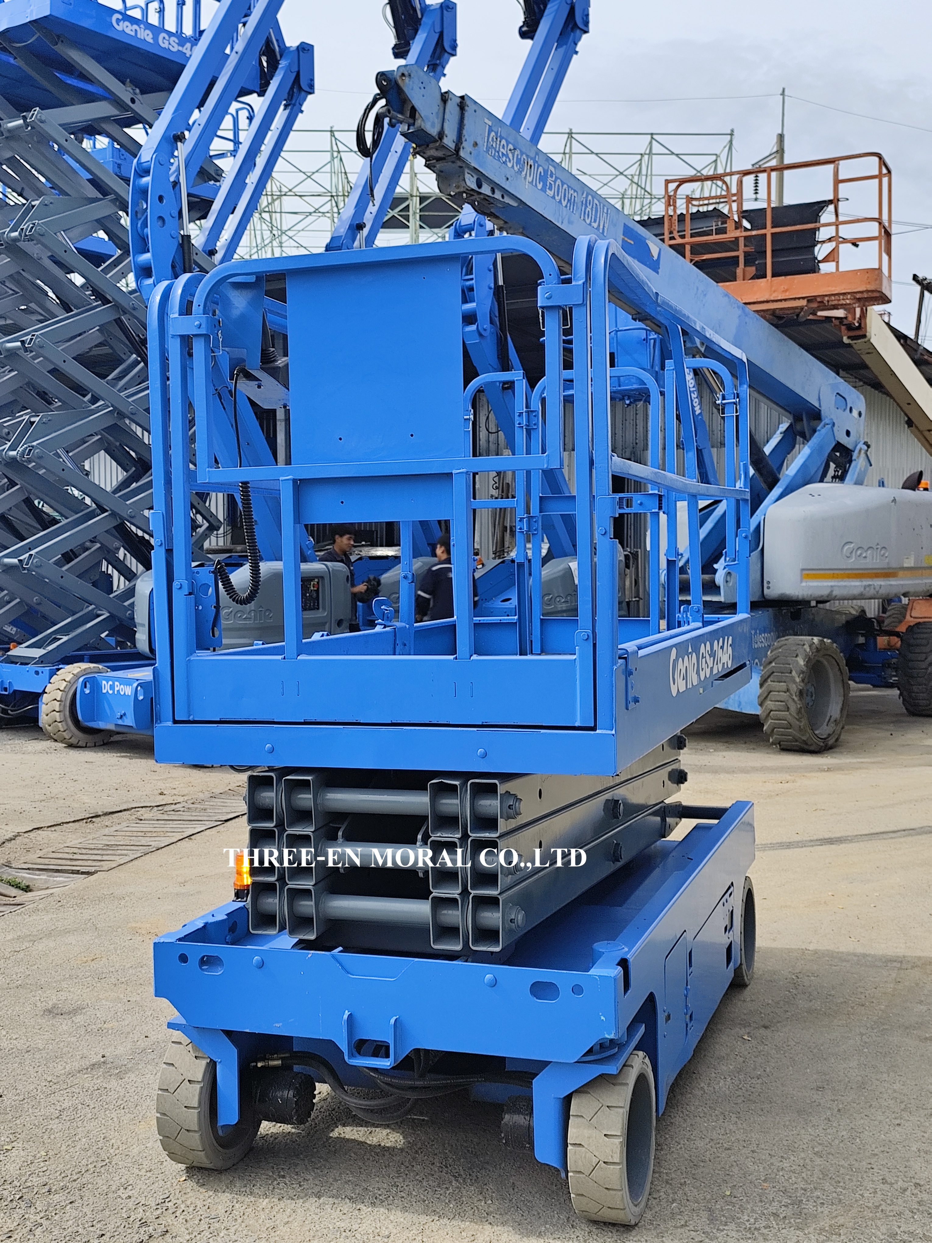 รถกระเช้า Scissor Lift Genie GS-2646  รูปที่ 2