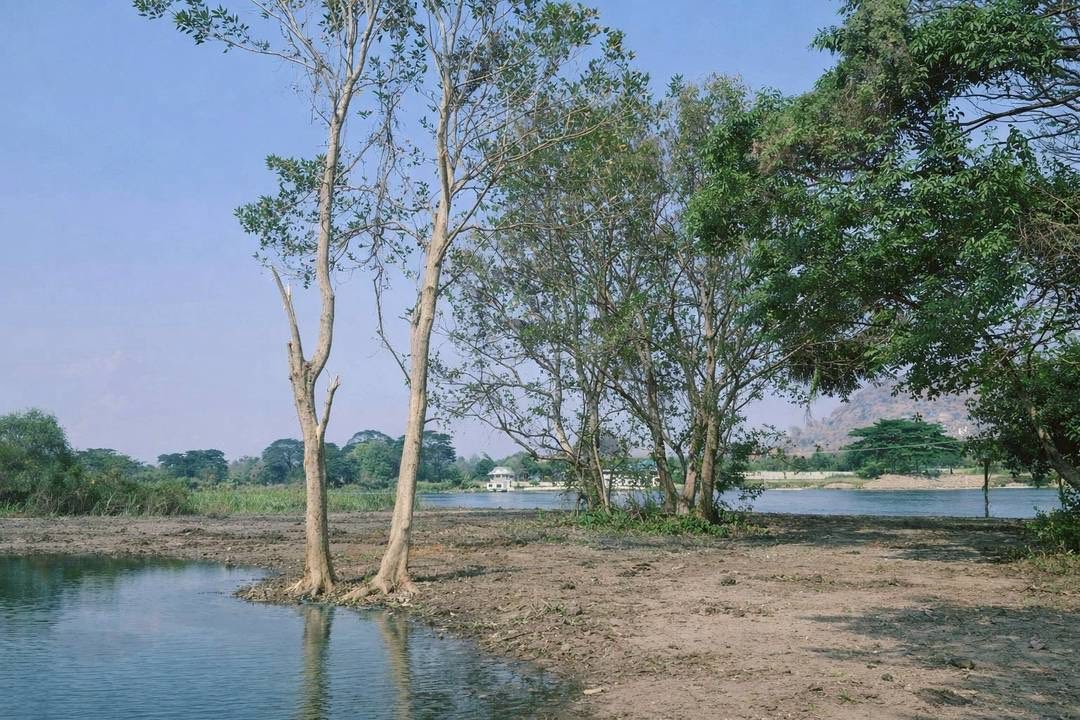 ขายที่ดิน ริมน้ำในเมืองโอกาสแบบนี้ไม่ได้มีบ่อย — แปลงใหญ่ วิวภูเขา ติดแม่น้ำแควน้อย  รูปที่ 4