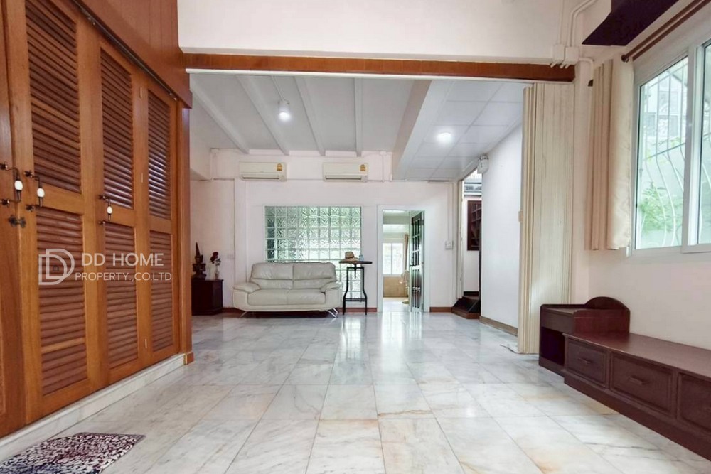 ขายบ้านแฝด หมู่บ้านลานทอง ติวานนท์-ปากเกร็ด (DD002474) รูปที่ 3