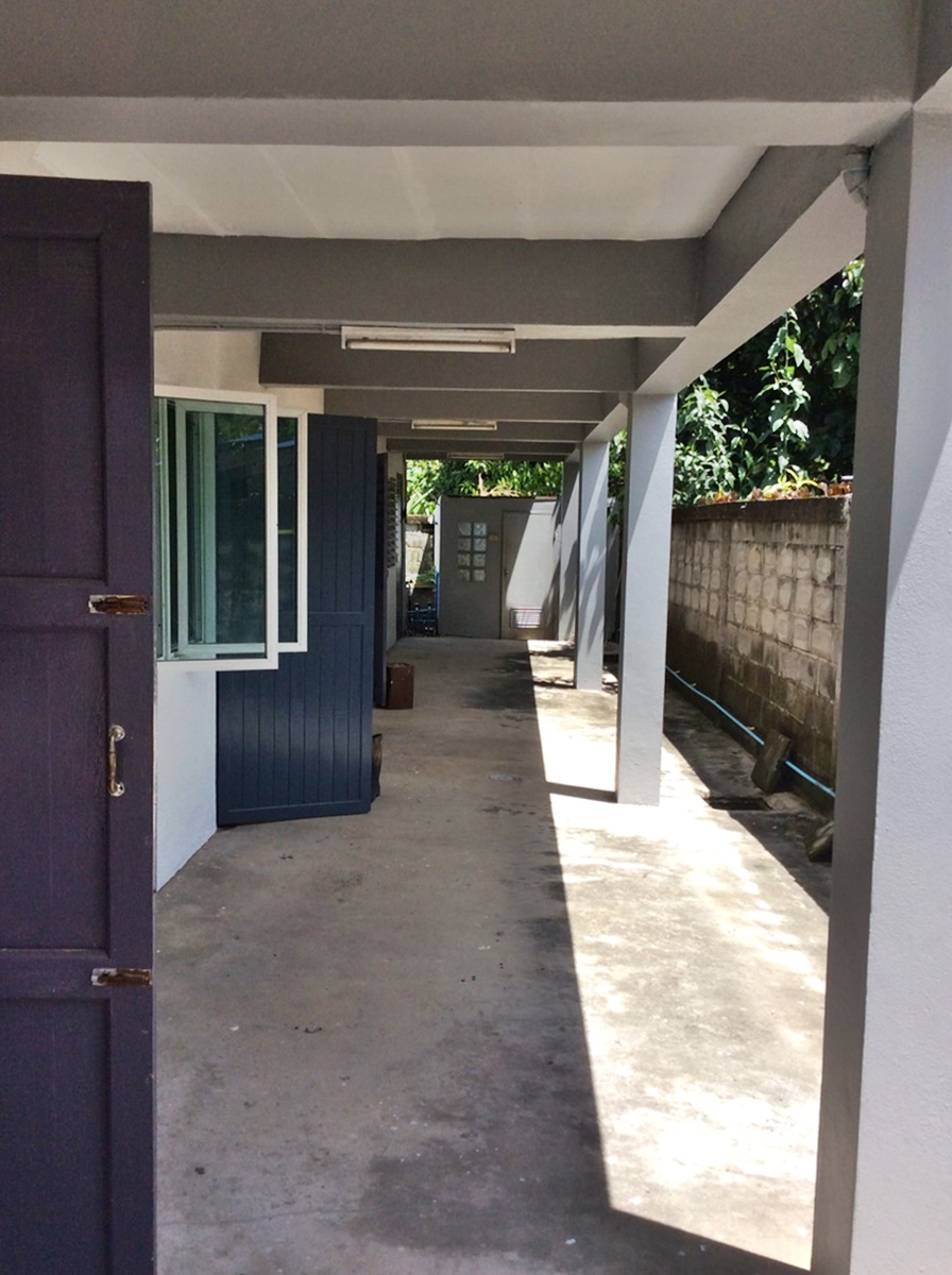 ให้เช่า โกดังสินค้า พร้อมบ้านพัก 211.8 ตร.ว. อ.เกาะจันทร์ จ.ชลบุรี รูปที่ 6