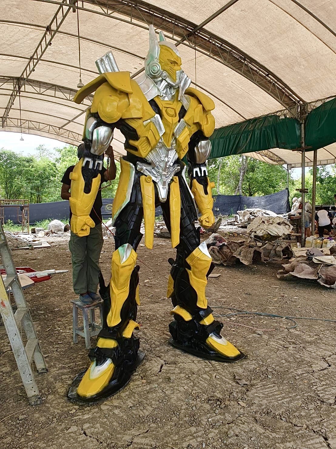 หุ่นออฟติมัส หุ่นทรานสฟอร์เมอร์ ตัวใหญ่ สูงราว3เมตร ใหม่มือหนึ่ง สุดอลังการ รูปที่ 4