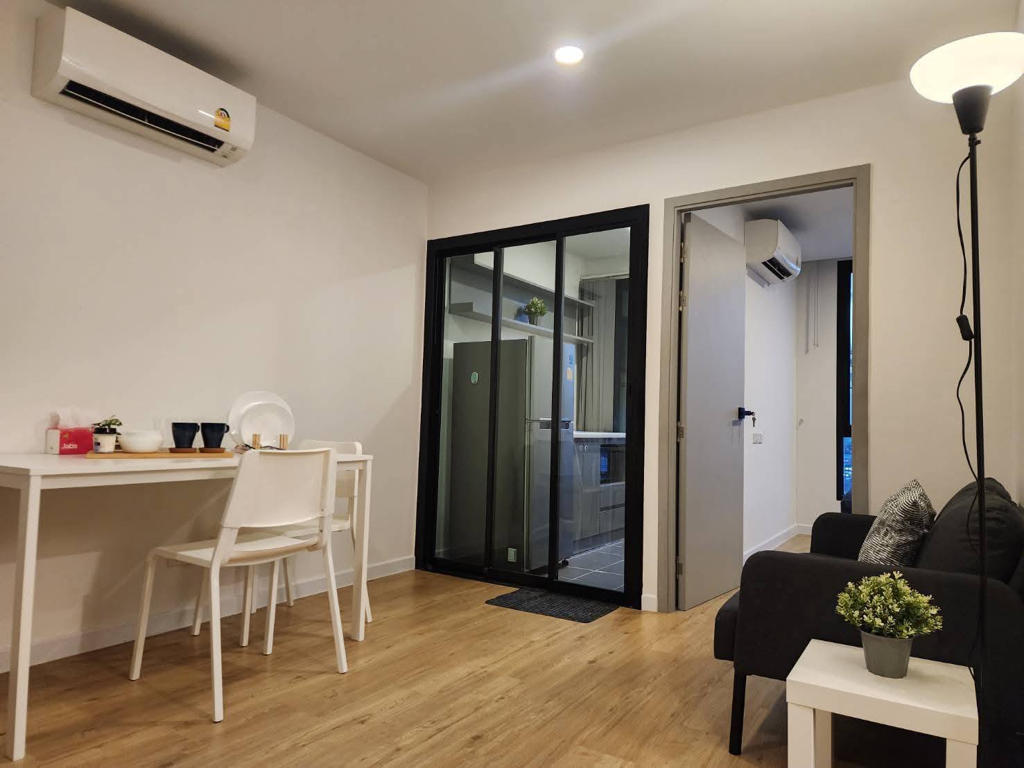 ขายถูกมาก!! คอนโด Attitude BU Condo ห้องสวย เฟอร์ครบ ติดถนนพหลโยธิน ตรงข้าม ม.กรุงเทพ ใกล้ฟิวเจอร์พาร์ค รูปที่ 5