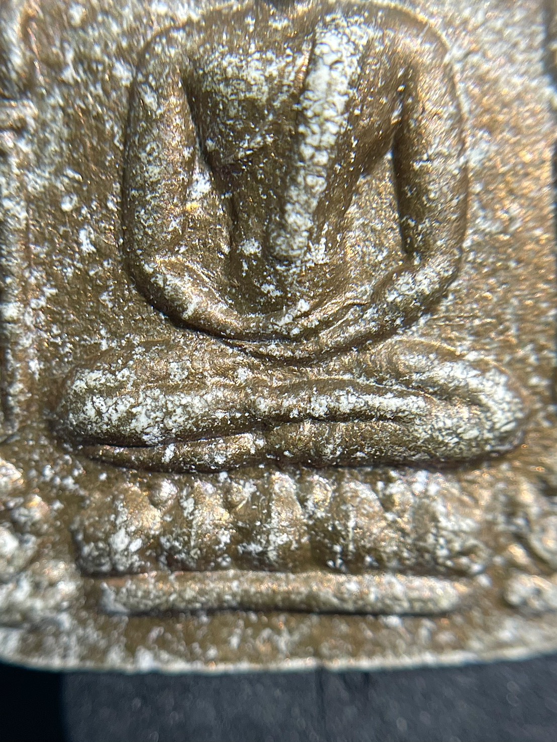 พระขุนแผนผงพรายกุมาร หลวงปู่ทิม ปี15 บล็อกแรก วัดละหารไร่ ตะกรุดมหาปราบ รูปที่ 4