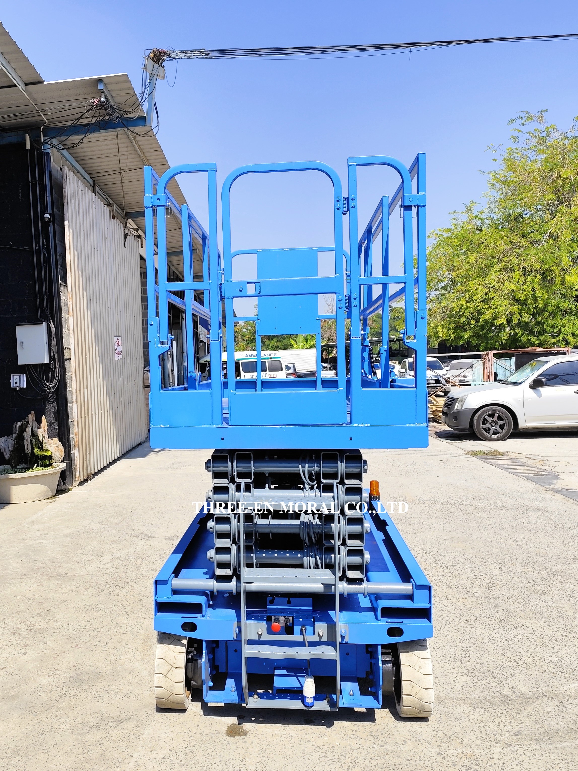 รถกระเช้า Scissor Lift Genie GS-3246 รูปที่ 3