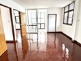 ให้เช่าHomeoffice 2ชั้นหลังมุม 405 ตร.ม.ย่านลาดพร้าว48สุทธิสารใกล้MRTภาวนา,MRTสุทธิสาร