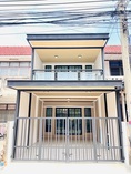  ขายทาวน์เฮาส์ 2 ชั้น หมู่บ้านพระปิ่น3  บางใหญ่ 
