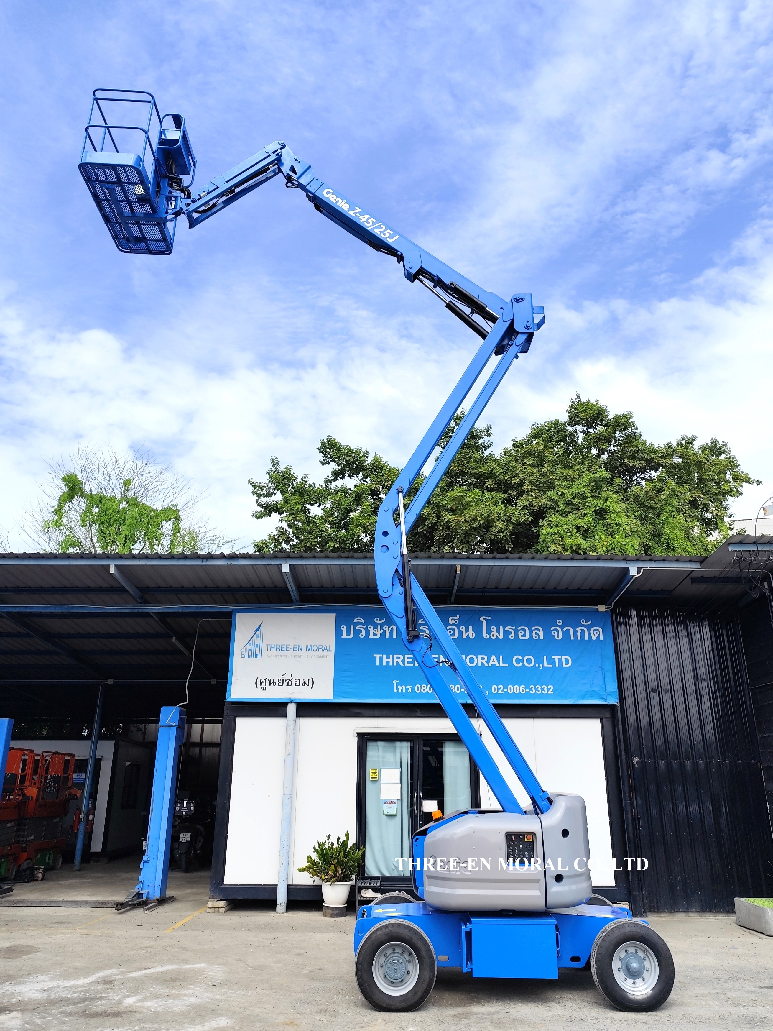 รถกระเช้า Boom Lift Genie Z-45/25J รูปที่ 4