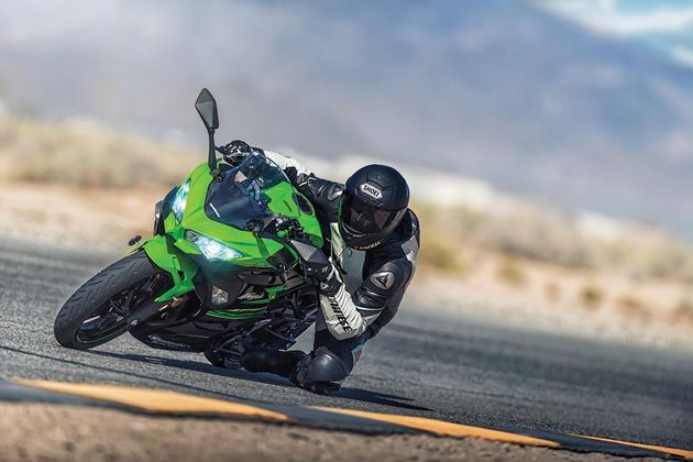 รูปภาพ สเปคและราคา Kawasaki Ninja 400 บิ๊กไบค์แนวสปอร์ต